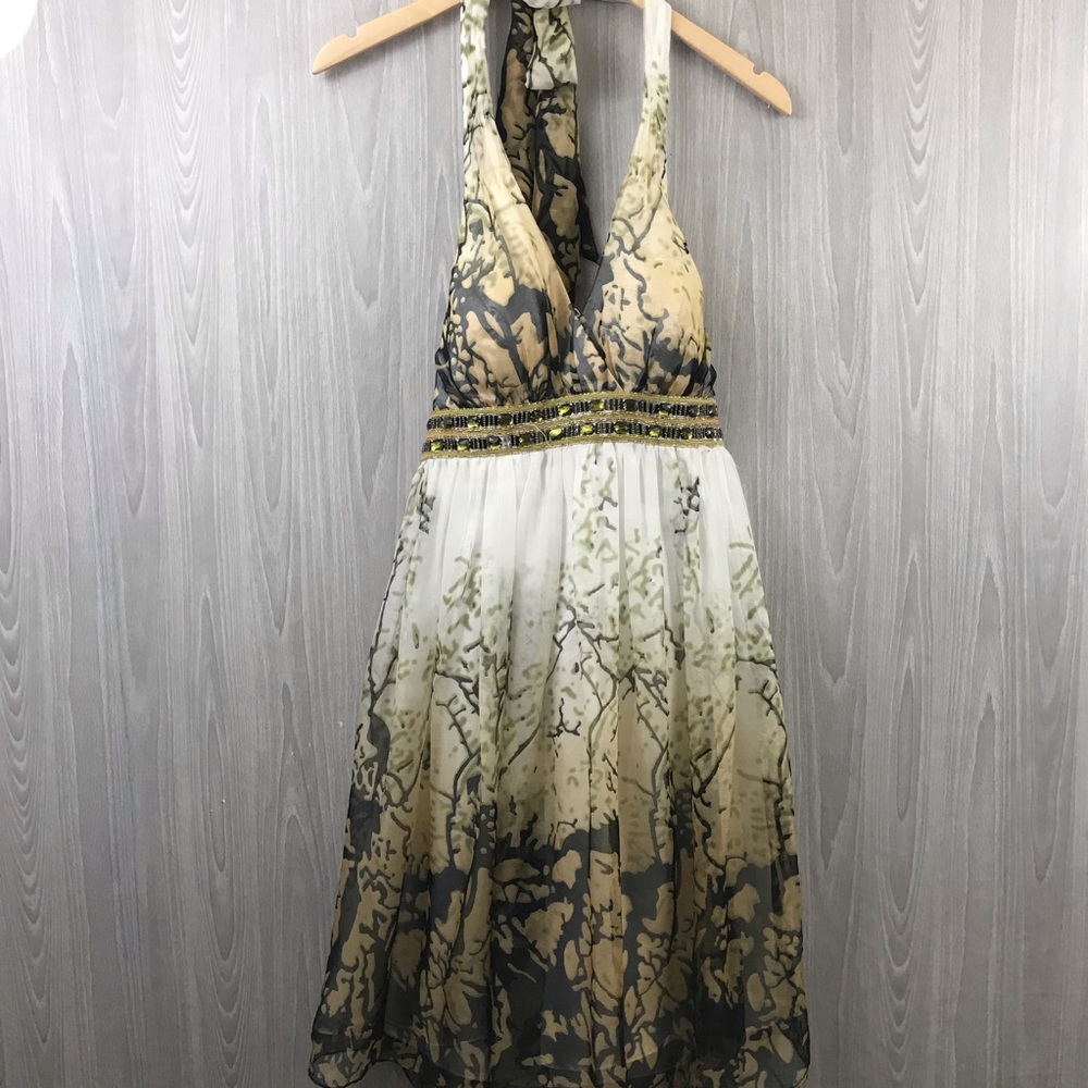 Mascara Lovely beaded backless dress